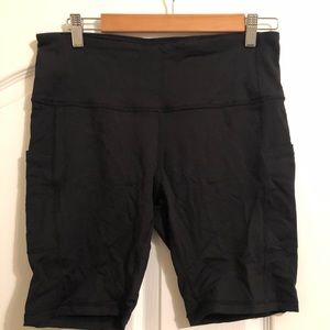Laki long workout shorts